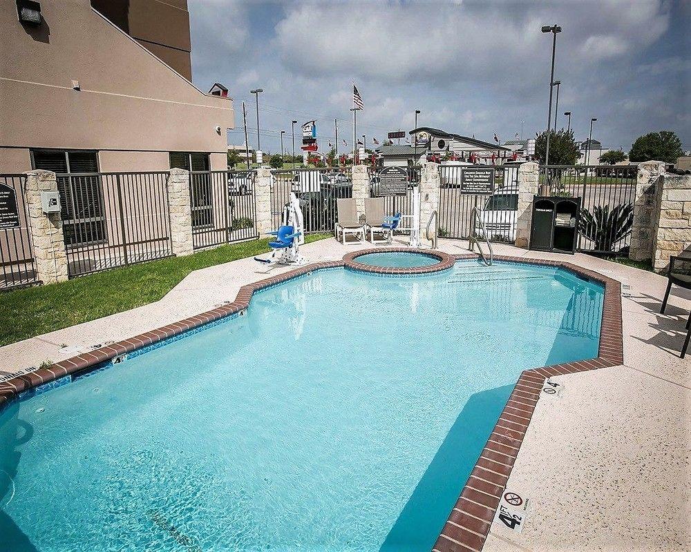 Comfort Suites Austin Nw Lakeline Kültér fotó